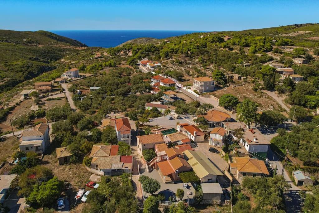 Alice Happy Place 2 , Only 5 Minutes From The Shipwreck!!! Apartament Anafonítria